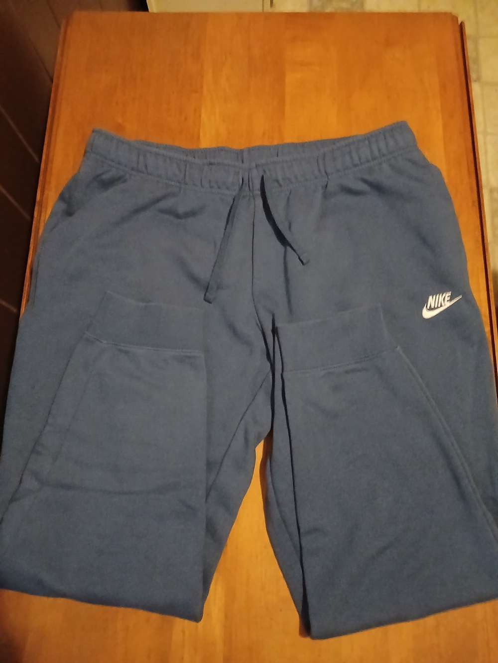 Nike Sportswear Club Fleece Standard Fit Mid-Rise Joggers - Womens XL - Picture 3 of 9